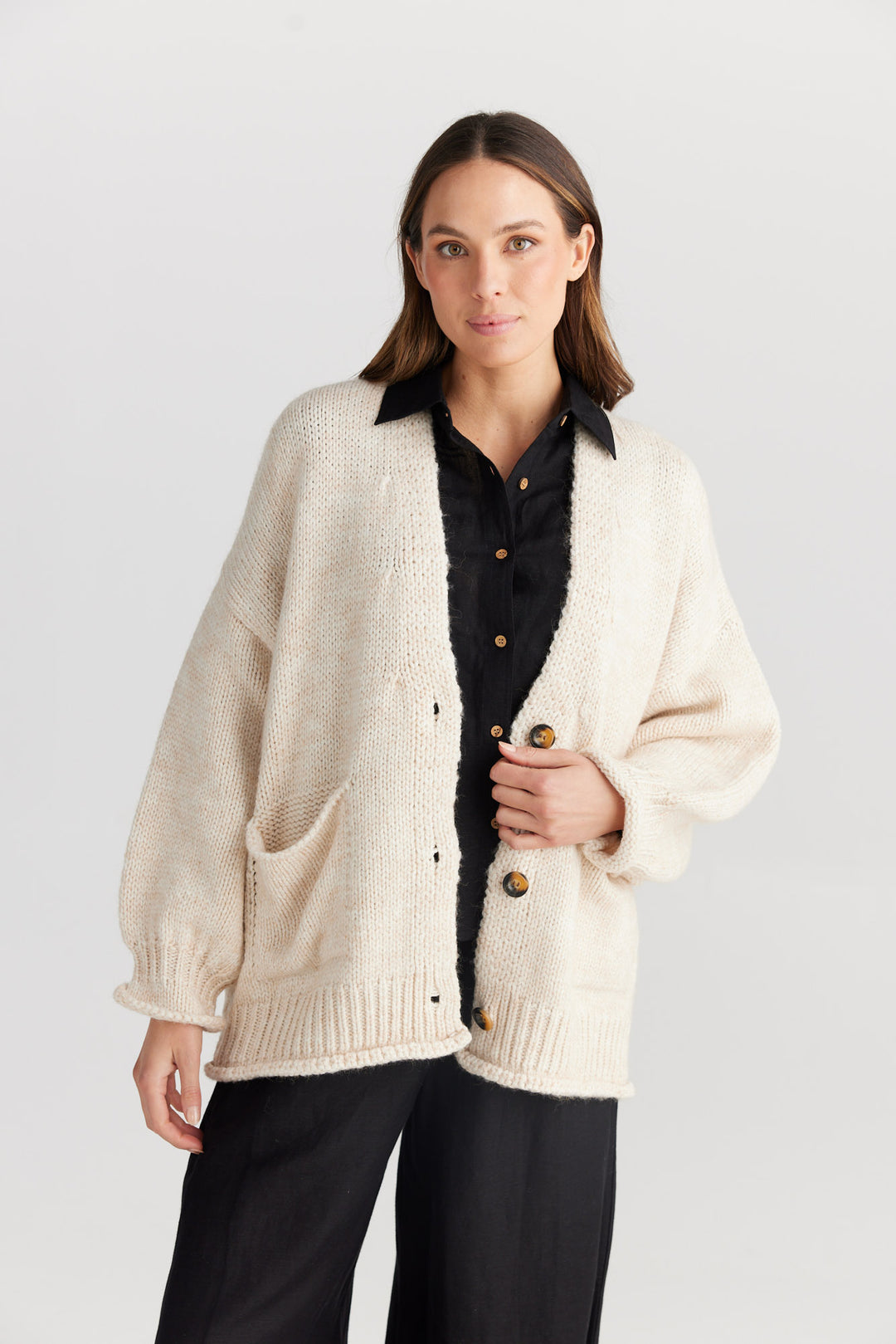 Abrazo Cardigan - Natural